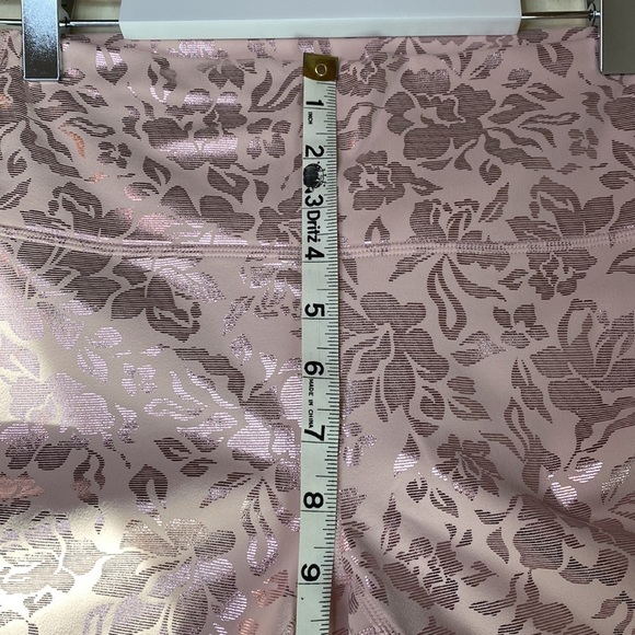 Fabletics Pureluxe Leggings - Picture 9 of 11